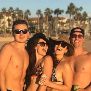 Meet your Posher, Desirae